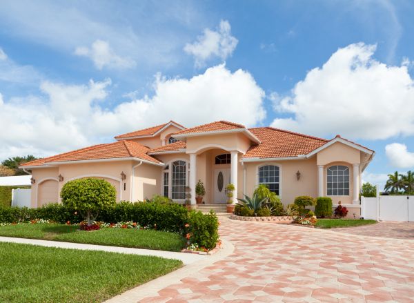 Landscape Curb Appeal Service in Niagara Falls