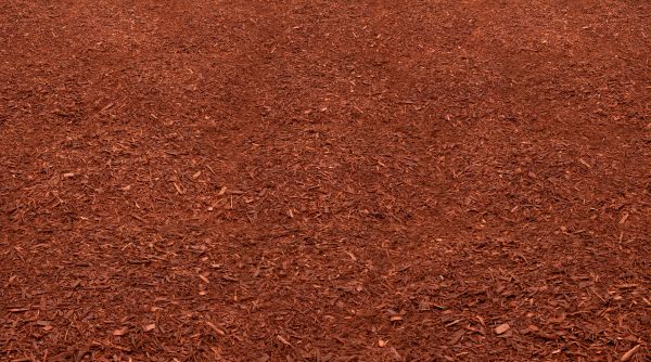 Red Mulch Delivery in Niagara Falls