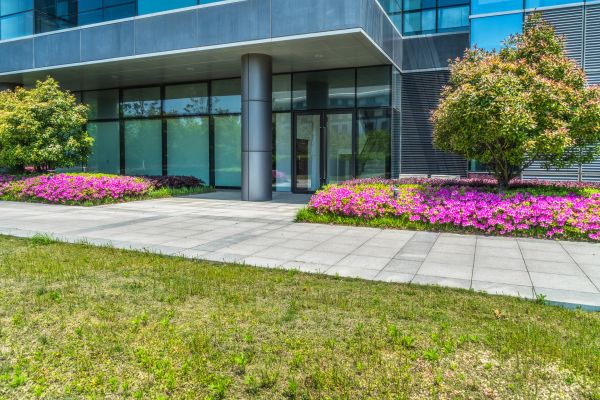 Commercial Gardening in Niagara Falls